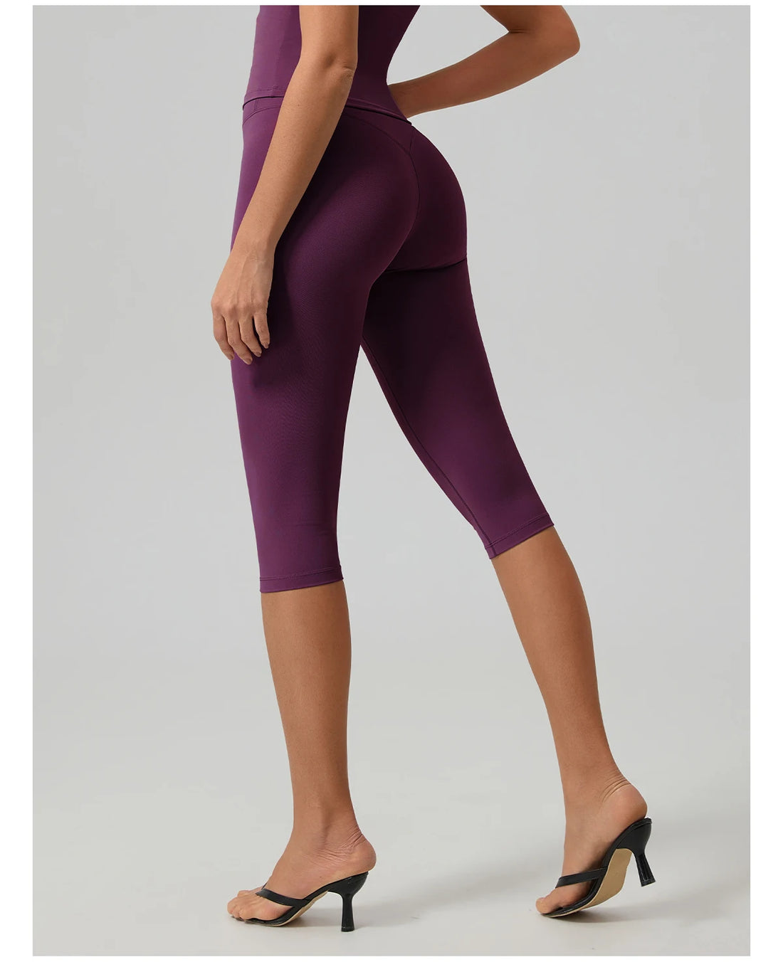 High-Rise Capri Leggings