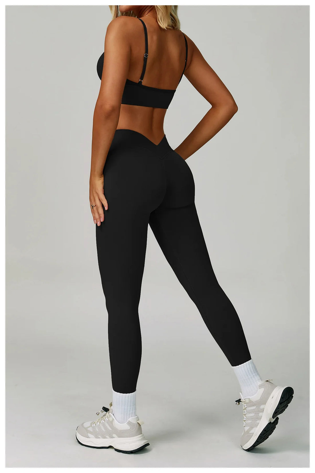 Seamless Bra, Jacket & Bottoms Set