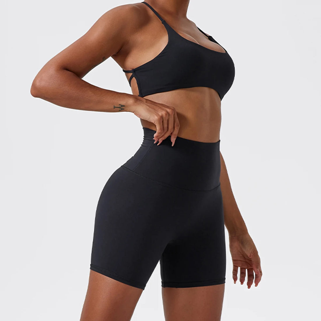 High-Rise Scrunch Lift Shorts