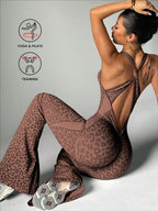 Macacão de Mulher com Estampado de Leopardo - Tecido Macio e Elástico, Decote em V Profundo e Calças em Efeito Flare, Conforto para Todas as Estações, Acolchoamento Removível no Peito, Looks Casuais a Formais